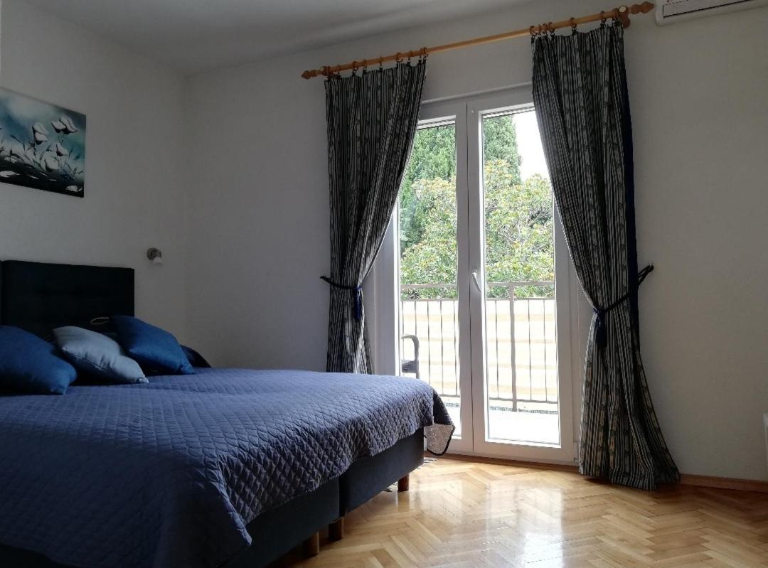 Lino Apartments Ровин Екстериор снимка